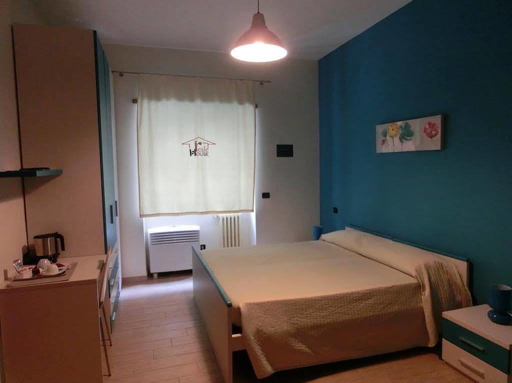 Affittacamere Reale House 2*